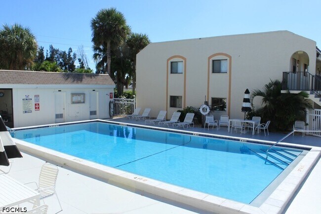 Building Photo - 16361 Dublin Cir Unit 203