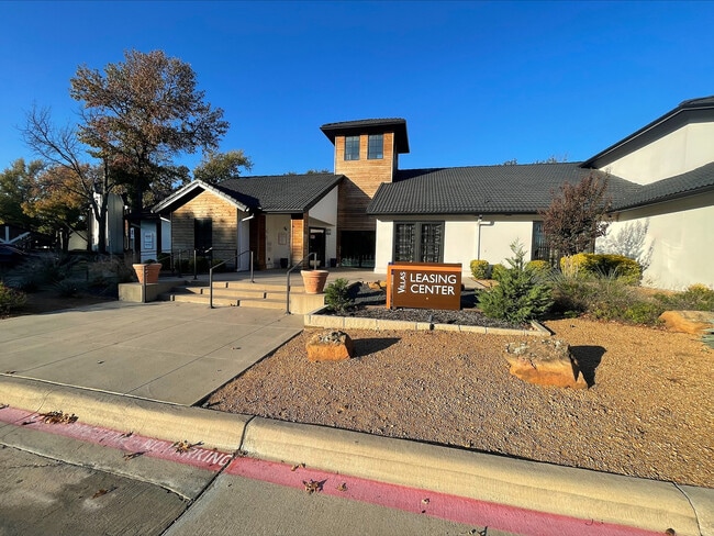 Building Photo - Villas at Chase Oaks Rental