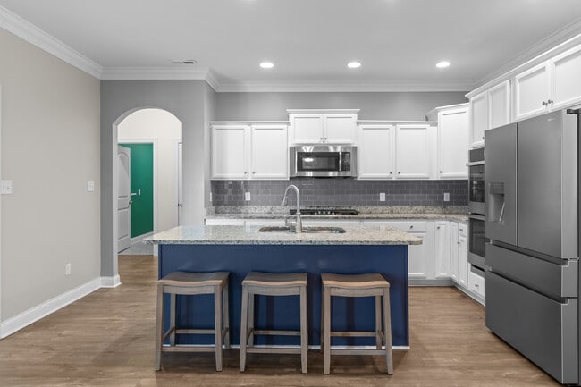 Photo - 606 Prospect Wy