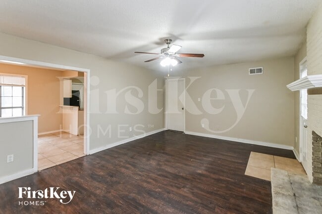 Photo - 4266 Crump Rd