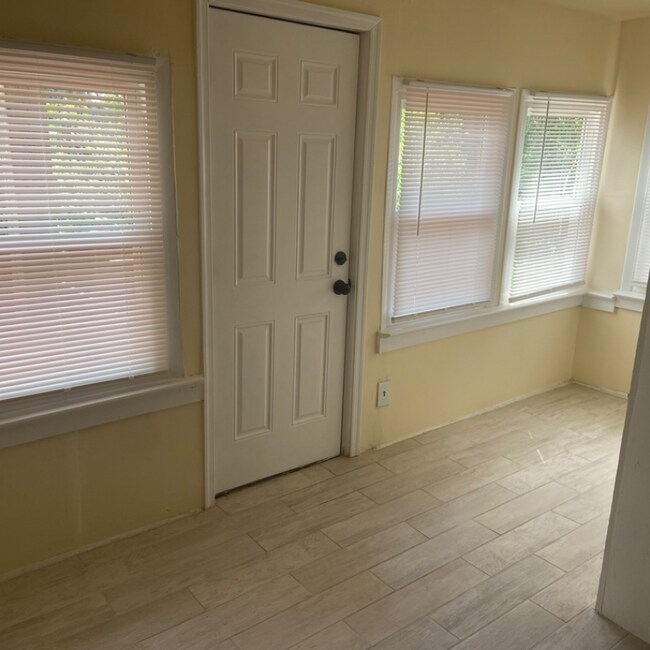 Photo - 509 Richwood Ave Unidad 1