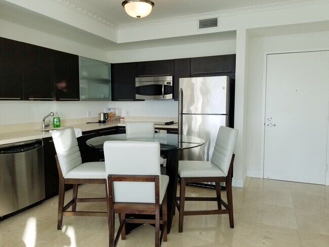 Photo - 90 SW 3rd St Unit 1110