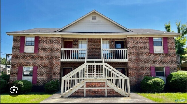 Building Photo - 1801 Windover Pl SW Unit Upper Rental