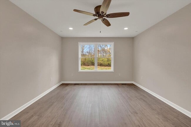 Photo - 13916 Patriot Way