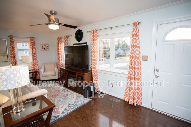 Photo - 833 Lincoln Ave