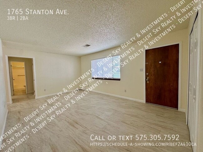 Photo - 1765 Stanton Ave