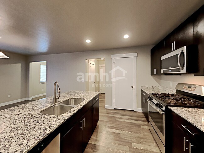 Photo - 15124 Battle Dr