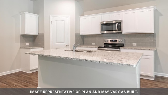 Photo - 13937 Malbec Ave