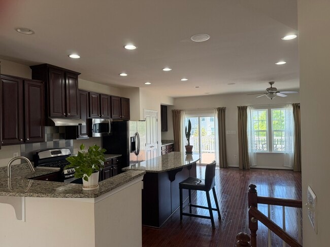 Photo - 22899 Chestnut Oak Ter