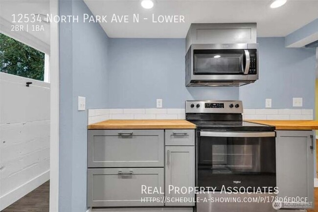 Photo - 12534 N Park Ave N Unit Lower