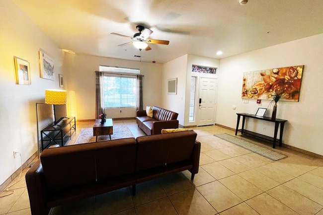 Photo - 5704 Charleville Ln