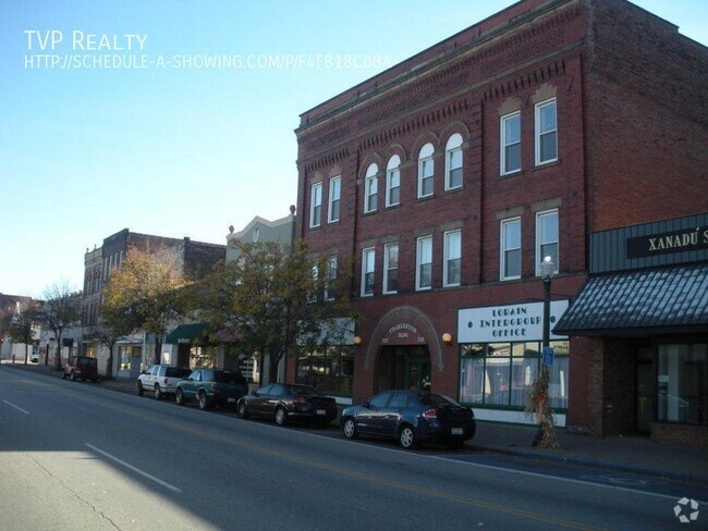Building Photo - 712 Broadway Unit #203 Rental