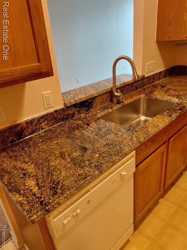 Photo - 14106 Addington Dr