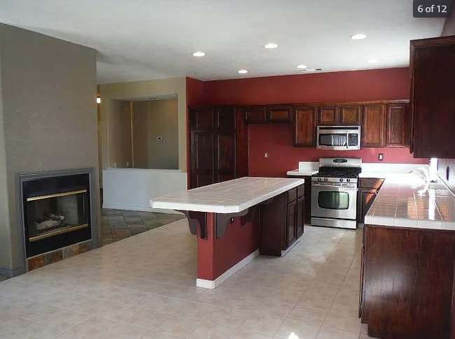 Photo - 653 Contenta Ct