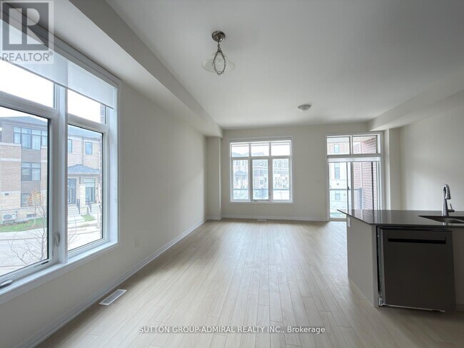 Photo - 72 Lunay Dr.