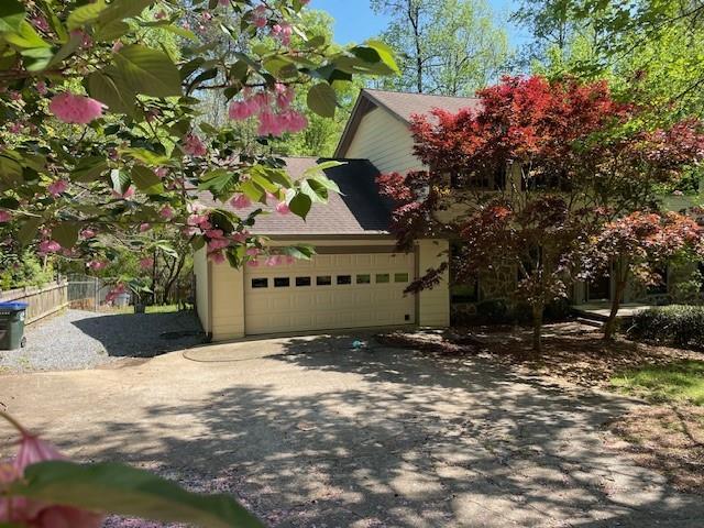 Photo - 10565 Shallowford Rd