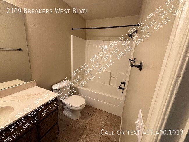 Photo - 2109 Breakers W Blvd