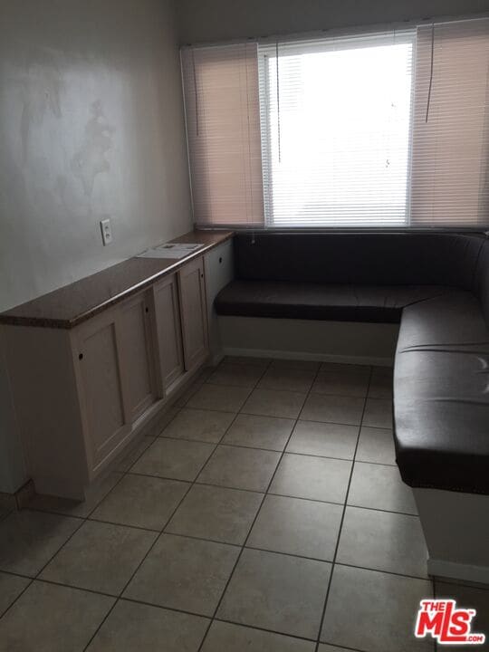 Photo - 4425 Victoria Park Pl