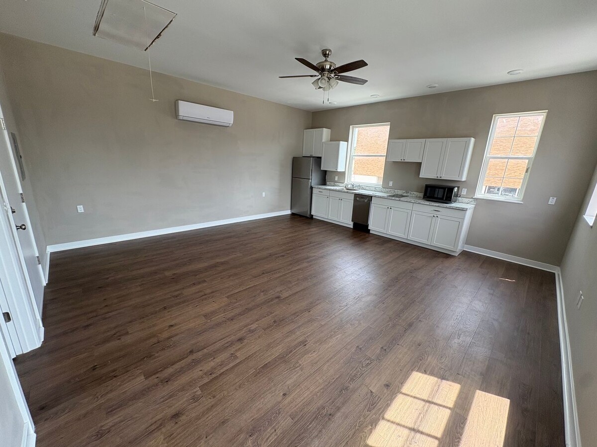 Photo - Orange Ave - Residential Unit 21