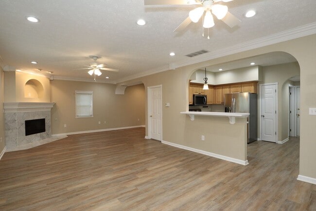 Photo - 4 Bedroom Carmel Home!