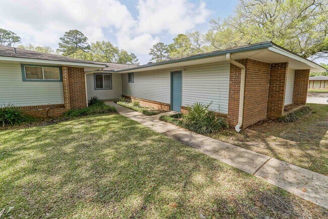 Photo - 251 S Villas Ct