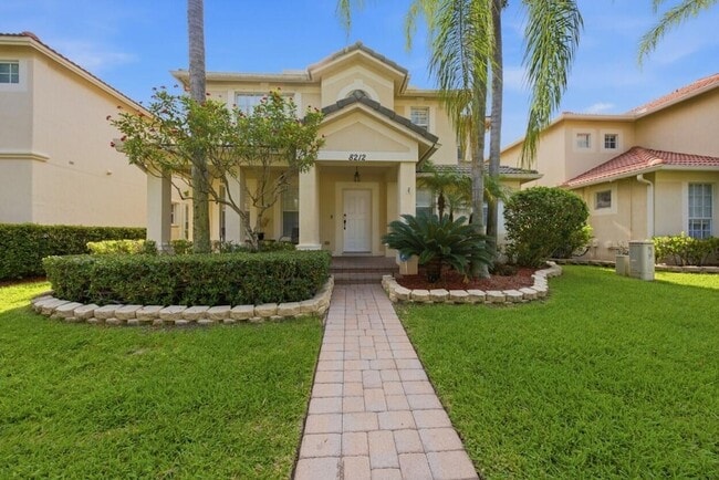 Building Photo - 8212 Calterra Dr