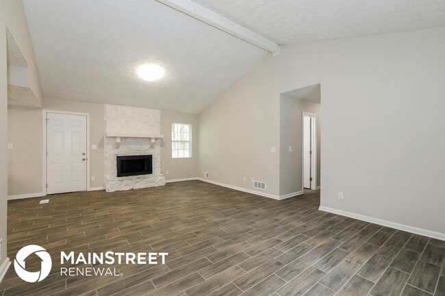 Photo - 1947 Valley Woods Dr