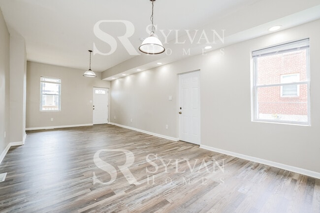 Photo - Immerse yourself in comfort and convenience