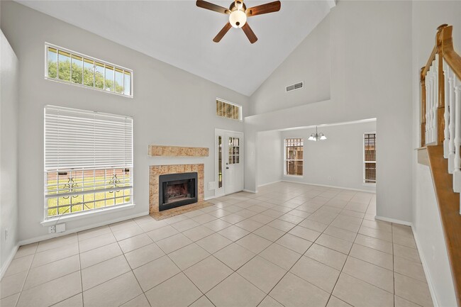 Photo - 11311 Brettwood Dr