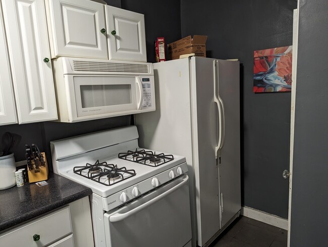 Cocina - 5535 Centre Ave Unidad 8