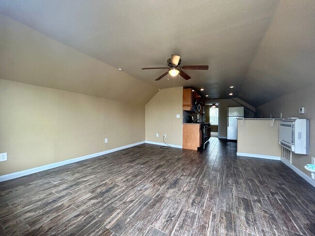 309 Laura St Unidad 309 Laura St B
