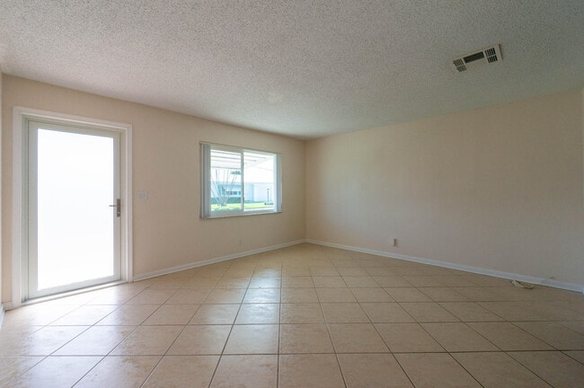 Photo - 2391 SW 13th Terrace