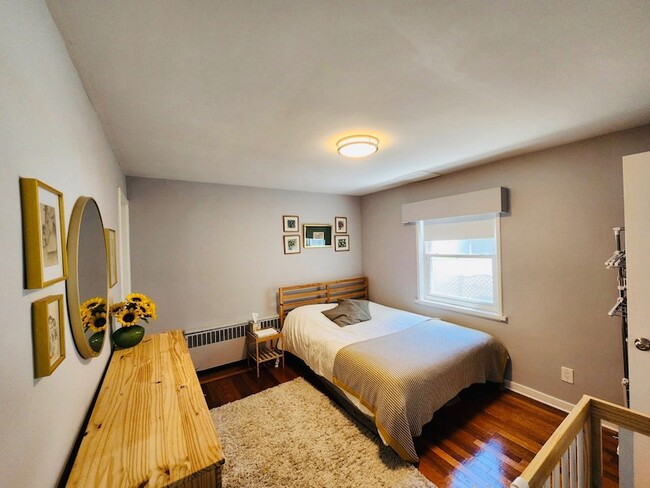 Photo - 16 Grove St
