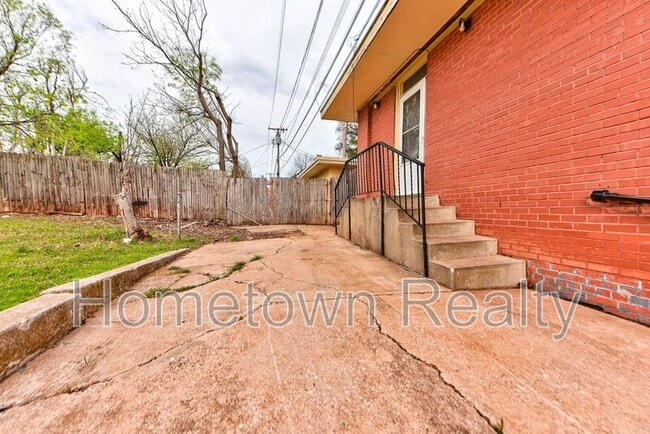 Photo - 2817 N Virginia Ave