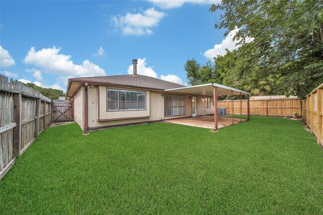 Photo - 10904 Birch Dr