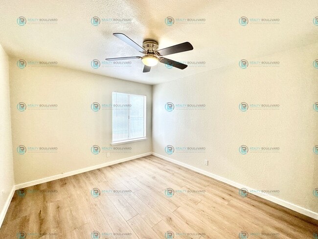 Photo - 2-Bedroom Condo with Modern Upgrades Unit 9