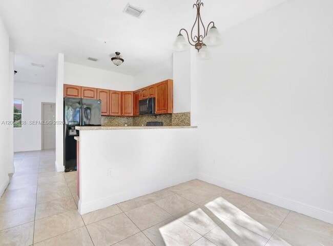 Photo - 18230 NW 59th Ave Unit 204