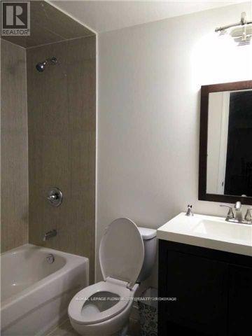 Photo - 38 Black Diamond Cres