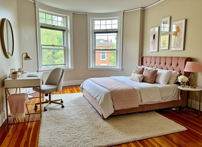 Photo - 10 Strathmore Rd Unit 2A