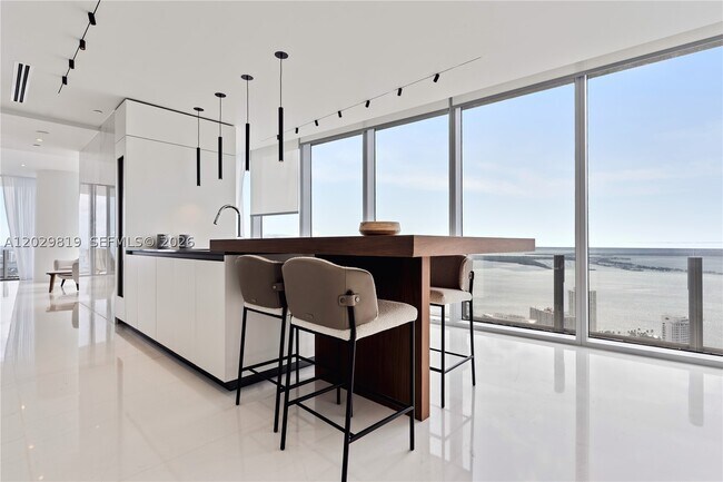 Photo - 300 Biscayne Blvd Unit 5101