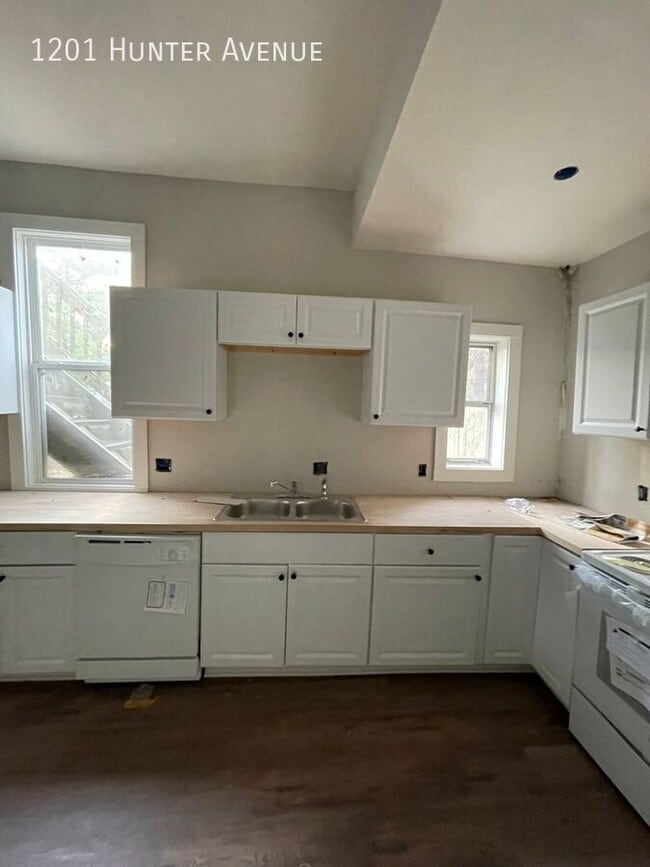 Photo - 1201 Hunter Ave