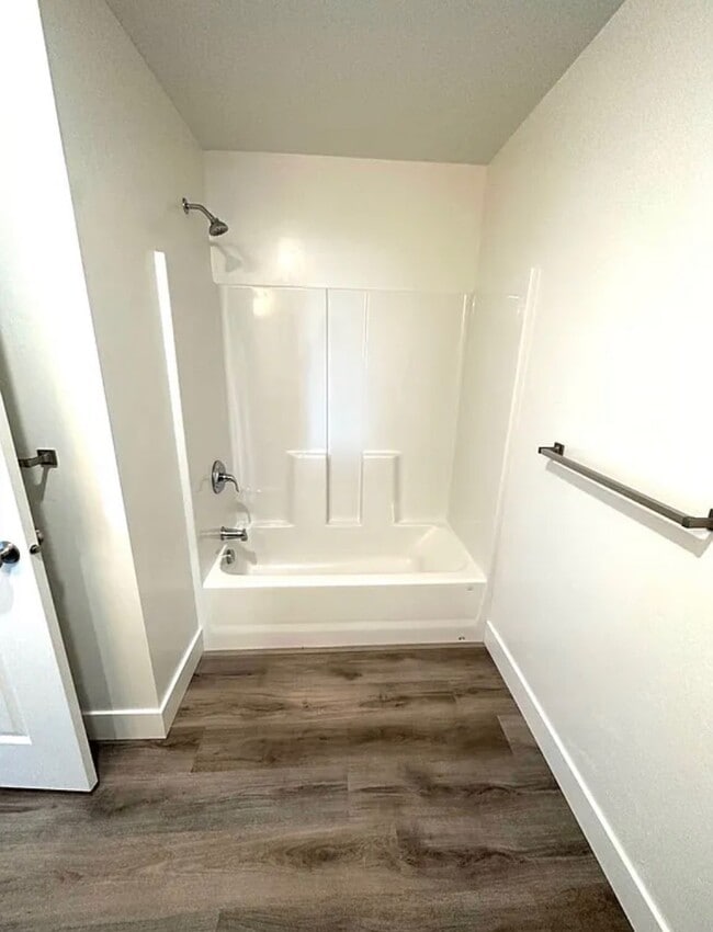 Photo - 5963 N Freedom Rd Unit 4