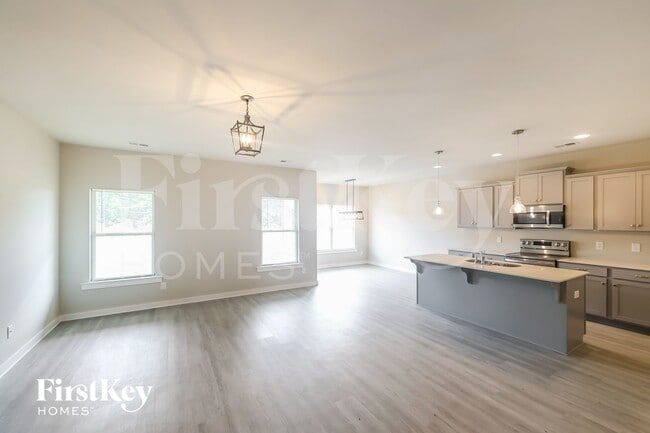 Photo - 171 County Rd 1700