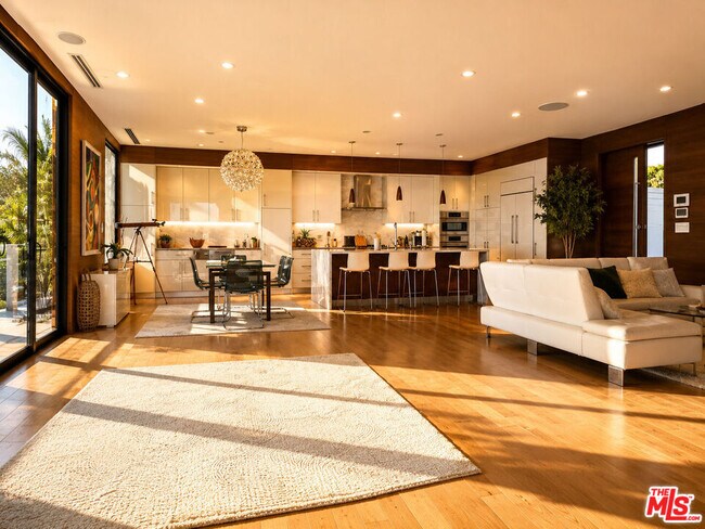 Photo - 9300 Warbler Way