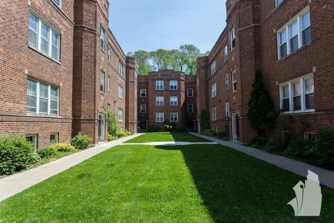 Building Photo - 3523 N Broadway St Unit 3E