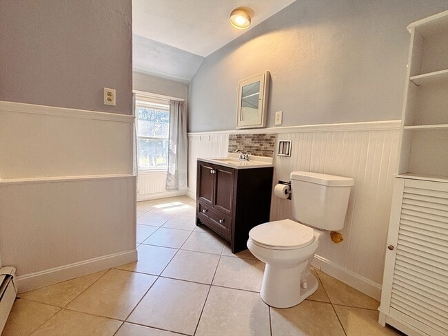 Photo - 19 Maple St Unit 2