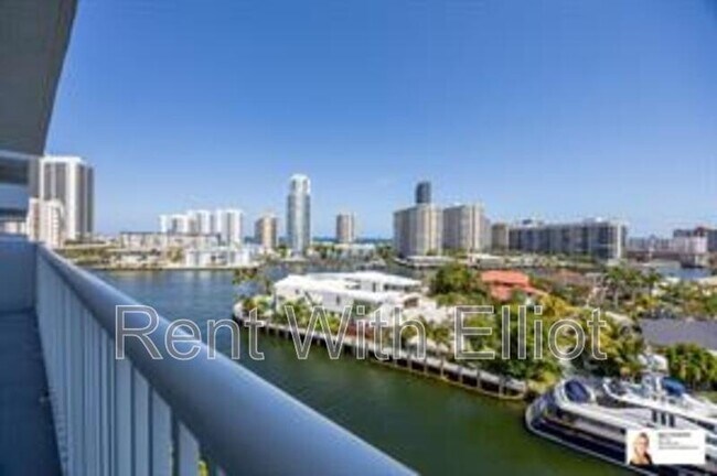 Photo - 137 Golden Isles Dr