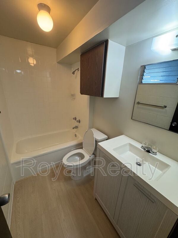 Photo - 824 Kinau St Unit #303