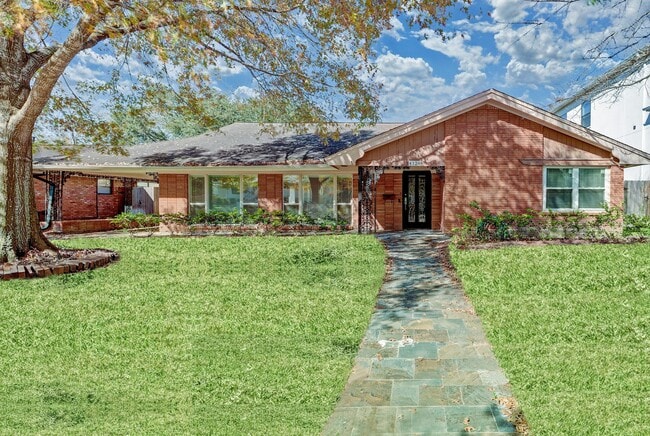 Building Photo - 4126 Durness Way