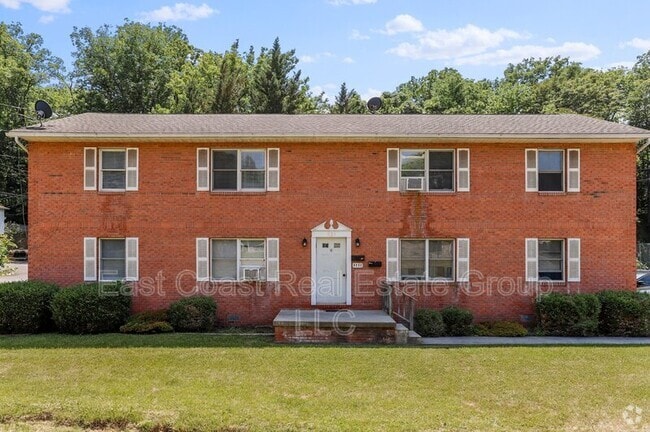 Building Photo - 131 Biser St Unit #4 Rental